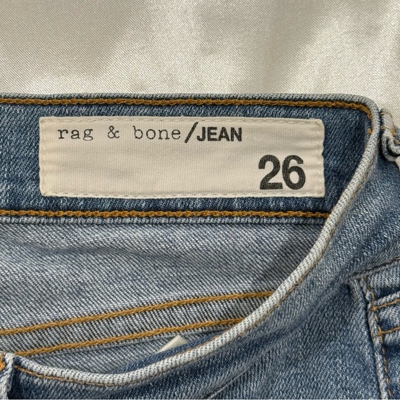 Rag & Bone Dre Slim Boyfriend Jeans Raw Hem Mid Rise Rove Blue Size 26 Straight - Picture 7 of 11